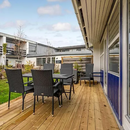 Holiday home Stunning In Vaeggerlose With Wifi